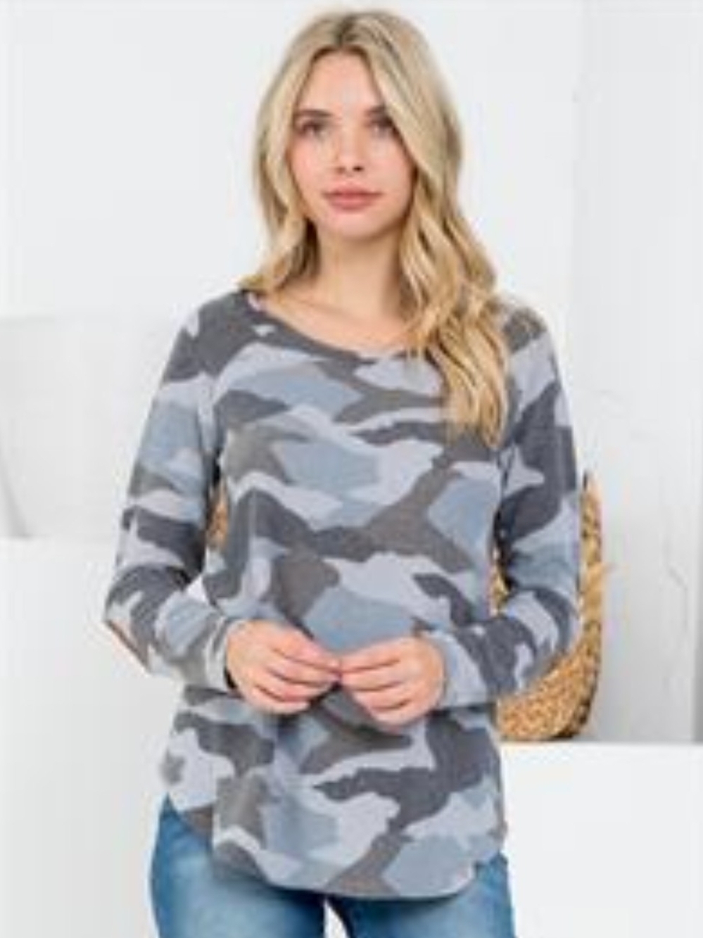 Women's Gray Camo Long-Sleeve Top
